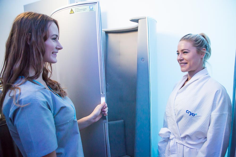 Woman having a cryo session