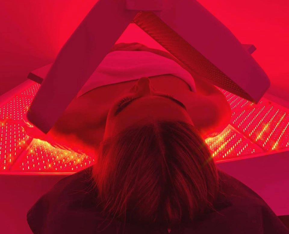 LED red light therapy gives good health benefits